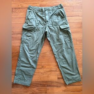 Uniqlo Olive Cargo Pants for Men